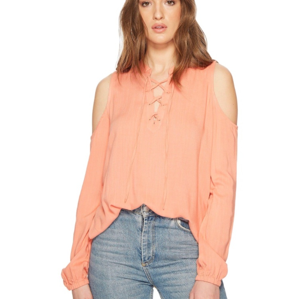 Coral top